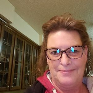 Meet your Posher, Eileen